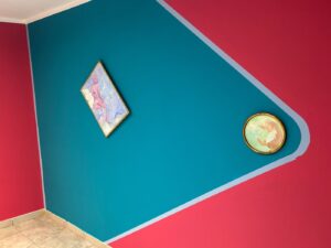 Allestimento della mostra di Luigi Ontani a Il Peso dell’Arte, Maleo